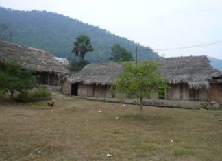 Ký ức về ngôi trường nhỏ nằm giữa lưng chừng núi