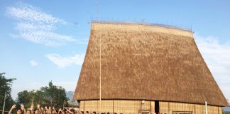 Ký ức về nhà rông lớn nhất Tây Nguyên trước khi bị cháy