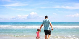 Ngăn tủ ký ức về con: Trang nhất báo Tuổi Trẻ ngày con sinh