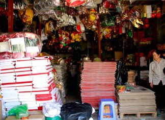 Làng hàng mã mùa lễ Vu Lan