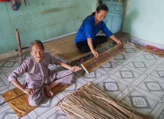 Những câu chuyện và tâm thức nghệ nhân. – Nghề dệt chiếu ở Phường 6
Quận 8 – Tp Hồ Chí Minh.