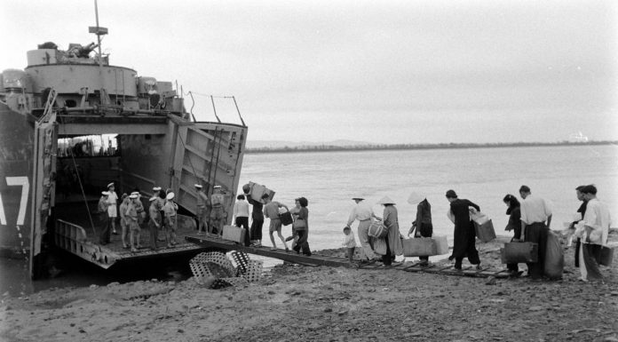 Người công giáo di cư – Kỳ 5: Dời xứ