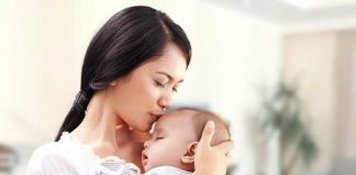 Viết tiếp cho con – ngày con rụng rốn