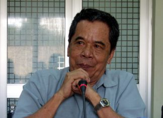 Gặp người bị CIA sáu lần cưa chân