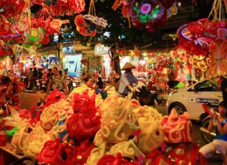 Tết Trung Thu ở Việt Nam khác với ở Trung Quốc như thế nào?