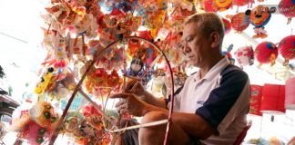 Xóm lồng đèn nổi tiếng nhất ở thành phố Hồ Chí Minh là xóm nào?