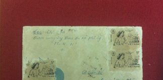 Cuốn sổ lưu niệm của một cô gái ở Trường Sa