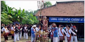 Kỷ vật: Chiếc vòng “cột hồn” của người H’roi