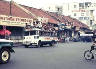 Sài Gòn ngày hai mươi ba