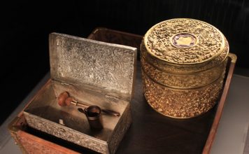 Bộ đồ ăn trầu của tầng lớp quý tộc Việt