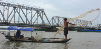 Nơi độc nhất ở Sài Gòn xóm chài 40 năm người người bắt cá đổi cơm