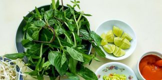 Có gì hào sảng và thân thương hơn tô phở Sài Gòn?